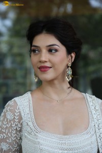 actress mehreen sexy looks in a low neck salwar