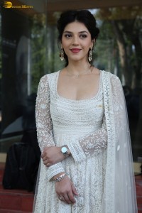 actress mehreen sexy looks in a low neck salwar