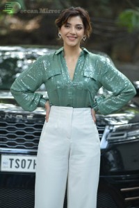 Mehreen Picture Gallery 9