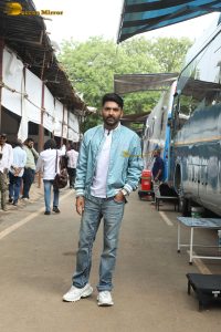 Metro In Dino cast Ali Fazal, Anupam Kher, Fatima Sana Shaikh, Pankaj Tripathi, and Sara Ali Khan, promote the film on Kapil Sharma Show