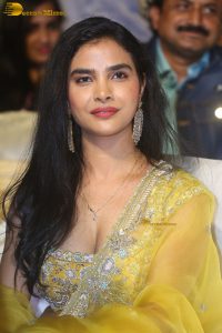 actress minakshi goswami gorgeous in a yellow dress