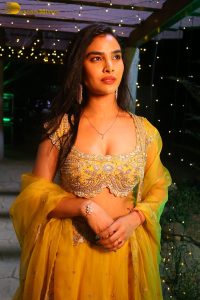 actress minakshi goswami gorgeous in a yellow dress