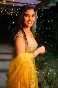 actress minakshi goswami gorgeous in a yellow dress