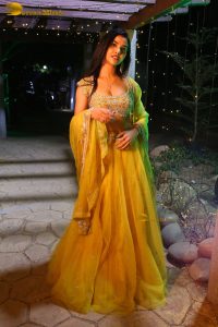 actress minakshi goswami gorgeous in a yellow dress