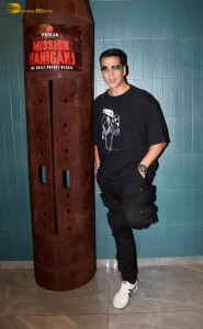 Mission Raniganj Screening attended by Akshay Kumar and Parineeti Chopra