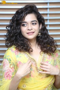 Indian Actress Mithila Palkar in a salwar kameez dress