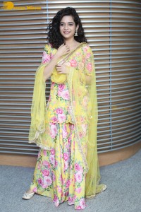 Indian Actress Mithila Palkar in a salwar kameez dress