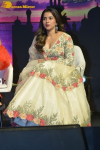 Amazon Movie Modern Love Hyderabad Press Meet attended by Nithya Menen, Ritu Varma, Suhasini Maniratnam and others