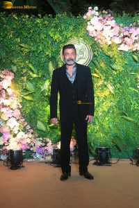 Mohak Nahta’s Wedding Reception attended by Ananya Panday, Shanaya Kapoor, Genelia and Riteish Deshmukh, Manjari, Anil Kapoor, and others