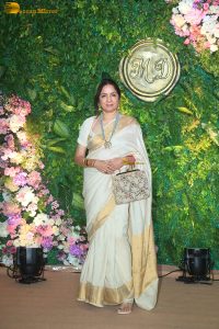 Mohak Nahta’s Wedding Reception attended by Ananya Panday, Shanaya Kapoor, Genelia and Riteish Deshmukh, Manjari, Anil Kapoor, and others