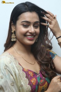 telugu heroine Mokksha in a pink lehenga choli