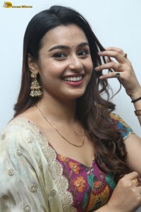 telugu heroine Mokksha in a pink lehenga choli