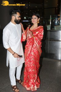 Newlyweds Mouni Roy and Suraj Nambiar at Mumbai Airport