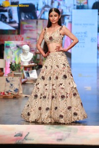 Mouni Roy walks the ramp at Lakme Fashion Week 2022