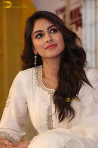 actress Mrunal Thakur lovely in a white salwar dress