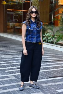 actress mrunal thakur cute in blue top and black pants