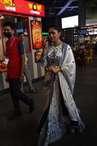 actress Mrunal Thakur pretty in a salwar dress