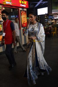 actress Mrunal Thakur pretty in a salwar dress