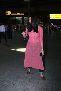 Mrunal Thakur spotted at the Airport
