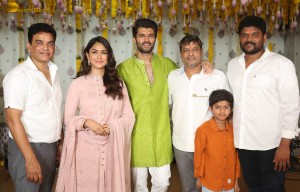 Vijay Deverakonda and Mrunal Thakur’s Film Launch attended by both actors
