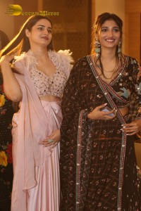 Mukhachitram Pre-Release Function attended by Ayesha Khan, Priya Vadlamani and Vikas Vasishta
