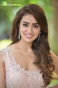 Actress Musskan Sethi Photoshoot