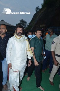 Balakrishna Nandamuri and Boyapati Srinu in Vijayawada to pray at the Temple for Akhanda movie success. Fans throng to see them.