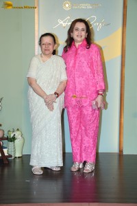 NMACC Arts Cafe Preview Night attended by Janhvi Kapoor, Khushi Kapoor, SRK, Suhana Khan, Ananya Panday, Shanaya Kapoor, and others