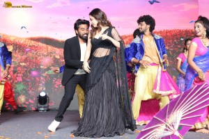 Naa Saami Ranga Pre-Release Function attended by Nagarjuna, Allari Naresh, Ashika Ranganath, Mirnaa Menon, and Rukshar Dhillon