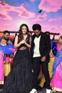 Naa Saami Ranga Pre-Release Function attended by Nagarjuna, Allari Naresh, Ashika Ranganath, Mirnaa Menon, and Rukshar Dhillon
