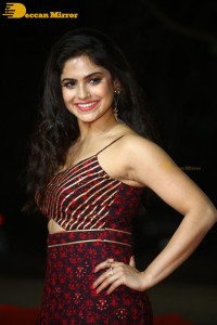 Actress Naina Ganguly Photoshoot