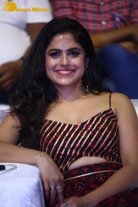 Actress Naina Ganguly Photoshoot