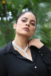 actress nandita swetha hot looks in a black dress