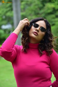 actress nandita swetha in a pink top photoshoot