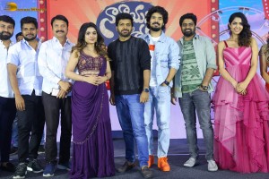Narayana & Co Pre-Release Function attended by Sudhakar Komakula, Arati Podi, Yamini Bandaru, and Pooja Kiran