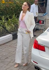 bollywood actress Nargis Fakhri hot looks at kalina airport