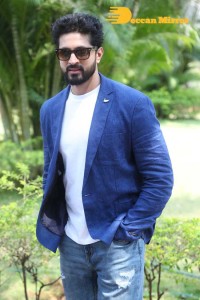 Nathicharami Press Meet attended by Poonam Kaur and Arvind Krishna