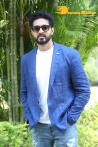 Nathicharami Press Meet attended by Poonam Kaur and Arvind Krishna