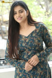 Naveena Reddy Picture Gallery 1