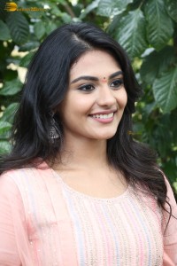 Indian actress nayan sarika cute in a pink salwar dress