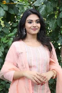 Indian actress nayan sarika cute in a pink salwar dress