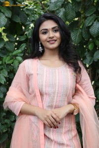 Nayan Sarika Picture Gallery 1