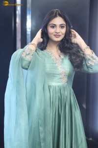 actress Nayan Sarika beautiful looks in a green dress