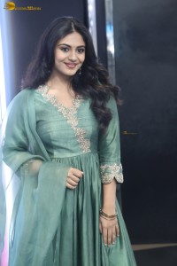 actress Nayan Sarika beautiful looks in a green dress