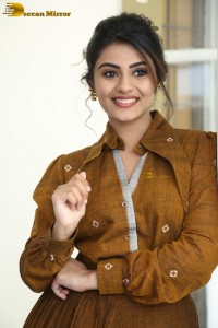 actress nayan sarika gorgeous in brown skirt and shirt