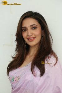 tollywood actress neha shetty pretty in a pink saree