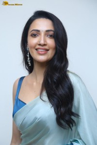 actress Neha Shetty ravishing looks in a blue saree