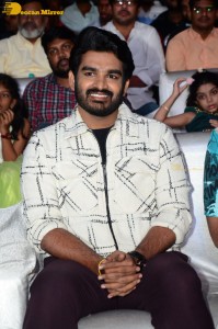 Pictures from the Pre-Release function of 'Nenu Meeku Baaga Kavalsinavaadini’ - attended by Kiran Abbavaram, Sonu Thakur and Sanjana Anand