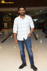 Pictures from the Trailer Launch of ‘Nenu Meeku Baaga Kavalsinavaadini’ - attended by Kiran Abbavaram and Sanjana