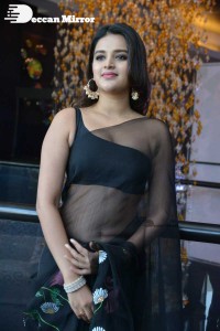 Nidhhi Agerwal in a Black Saree